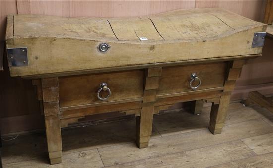 A butchers block W.151cm